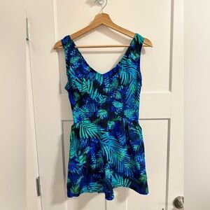 V-NECK SWIMDRESS
